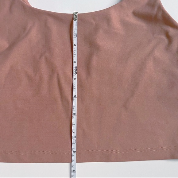 Feblwtics Crop Top - Picture 4 of 6